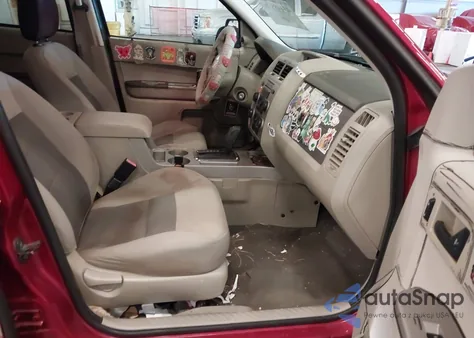 2008 Ford Escape Xlt из США, поврежденный, VIN 1FMCU03Z48KE62276